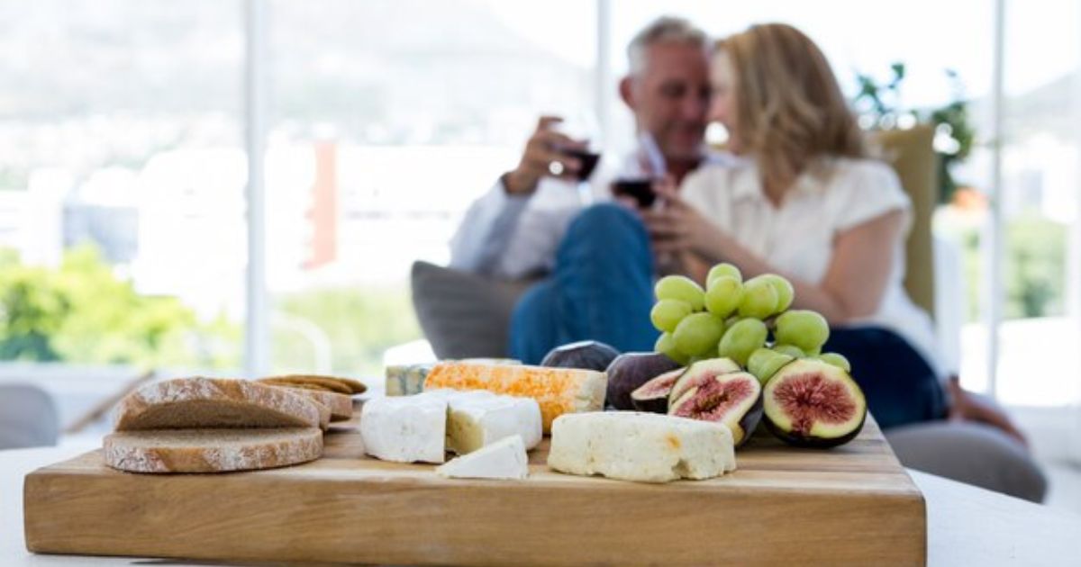 How Much Cheese Can You Eat on the Mediterranean Diet